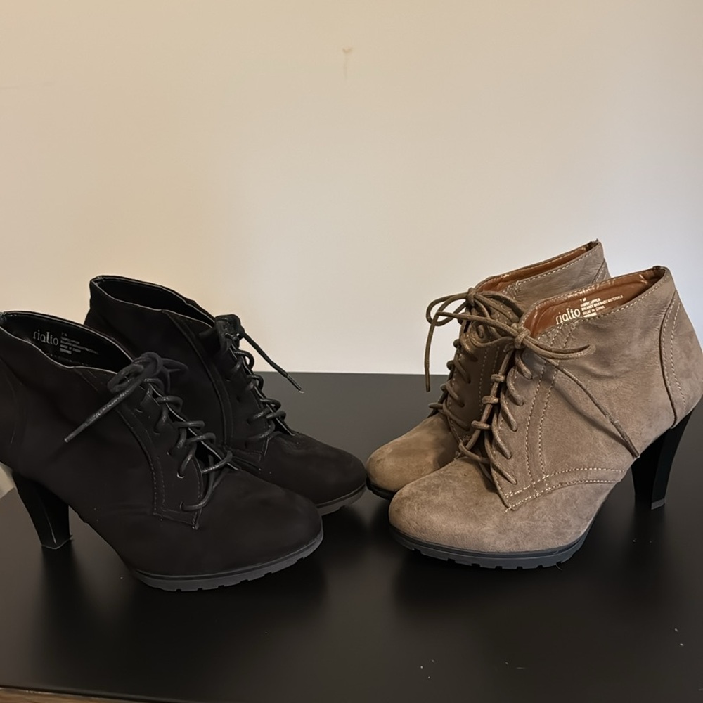 Bundle 2 pairs Suede Booties Black, Taupe 7